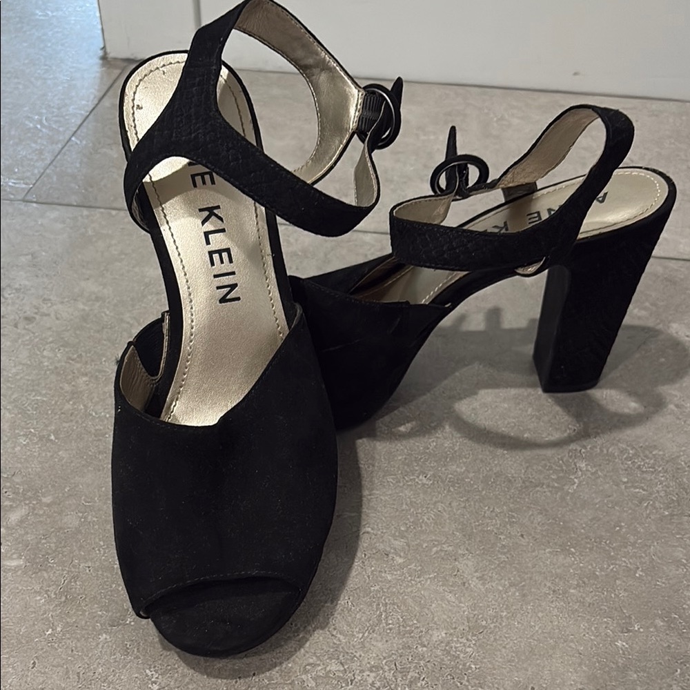 Anne Klein Women's Black Heels